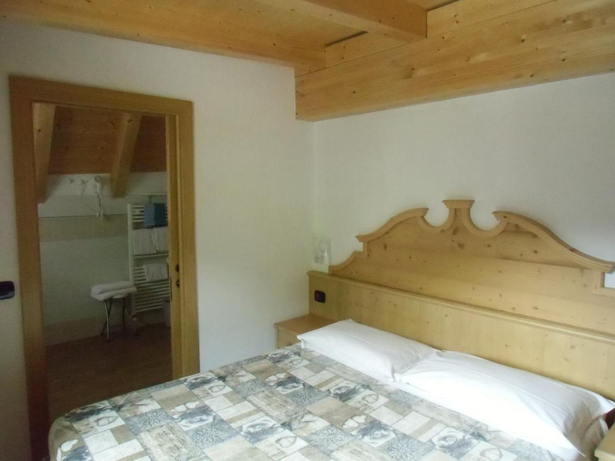 Garni Festil Hotel Campitello di Fassa Eksteriør billede