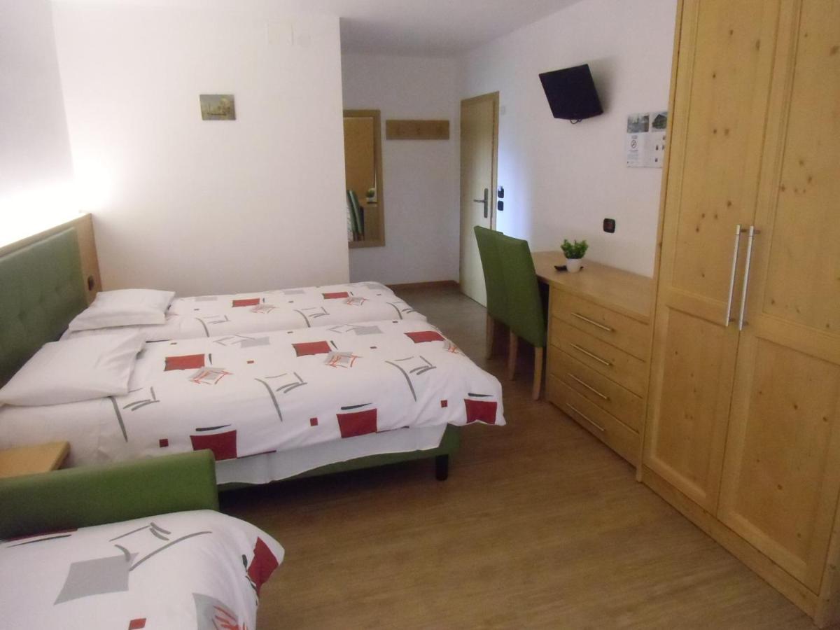 Garni Festil Hotel Campitello di Fassa Eksteriør billede