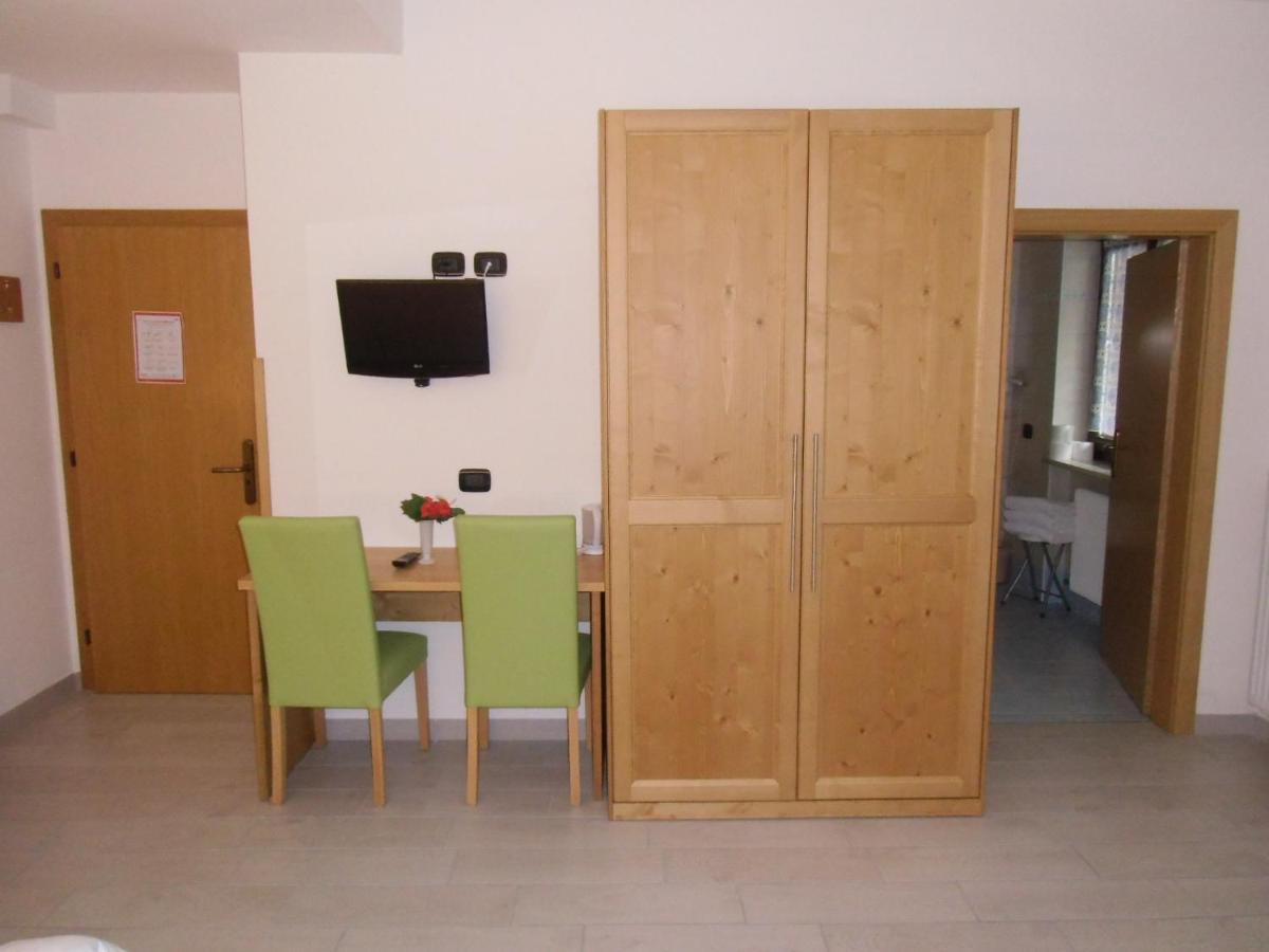 Garni Festil Hotel Campitello di Fassa Eksteriør billede