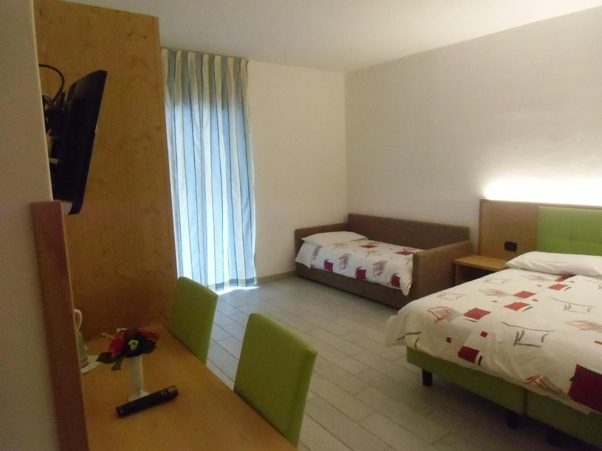 Garni Festil Hotel Campitello di Fassa Eksteriør billede