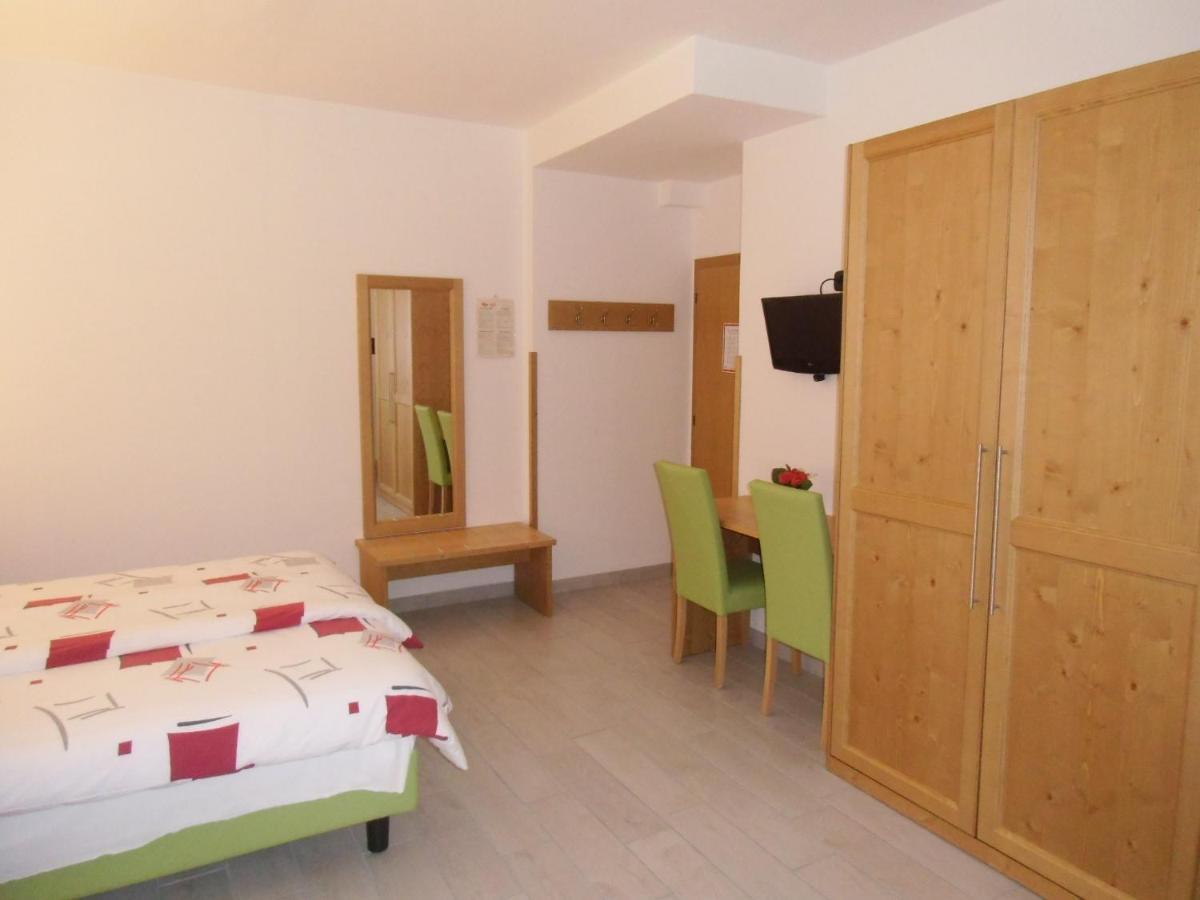 Garni Festil Hotel Campitello di Fassa Eksteriør billede