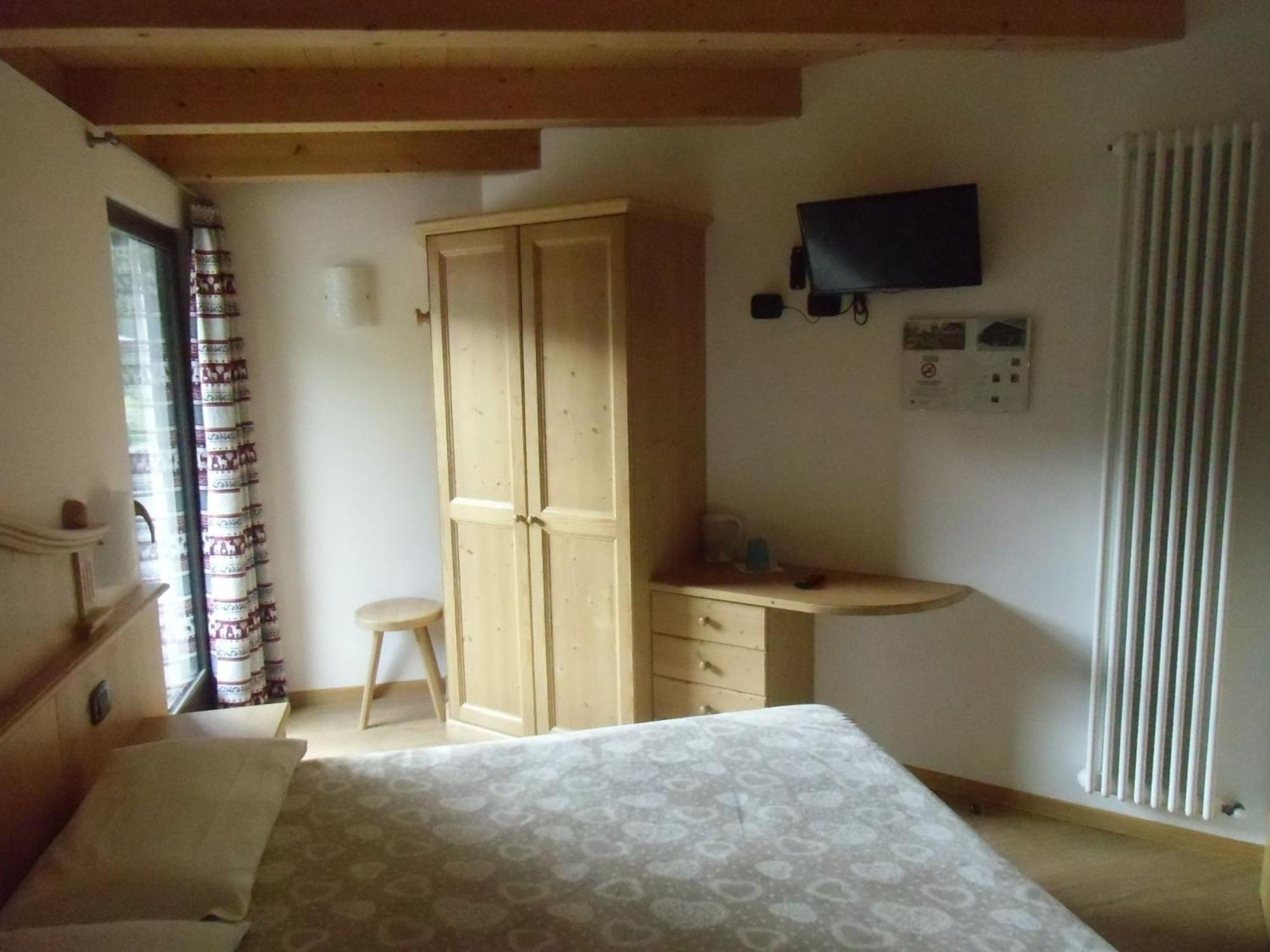 Garni Festil Hotel Campitello di Fassa Eksteriør billede