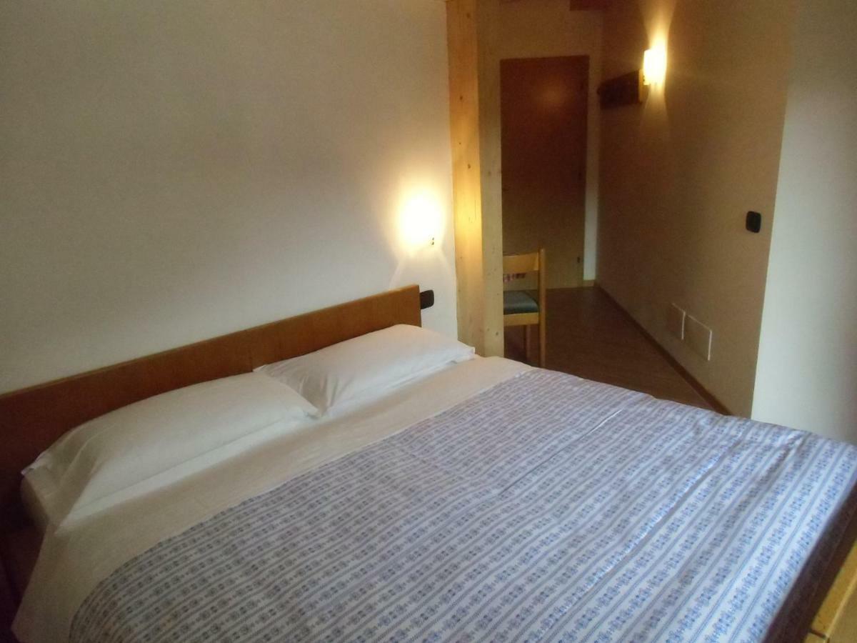 Garni Festil Hotel Campitello di Fassa Eksteriør billede