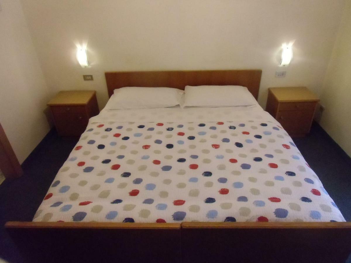Garni Festil Hotel Campitello di Fassa Eksteriør billede