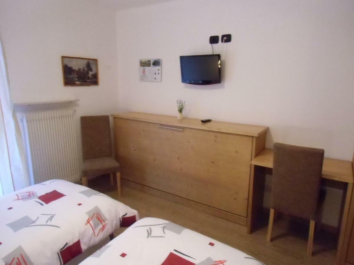 Garni Festil Hotel Campitello di Fassa Eksteriør billede