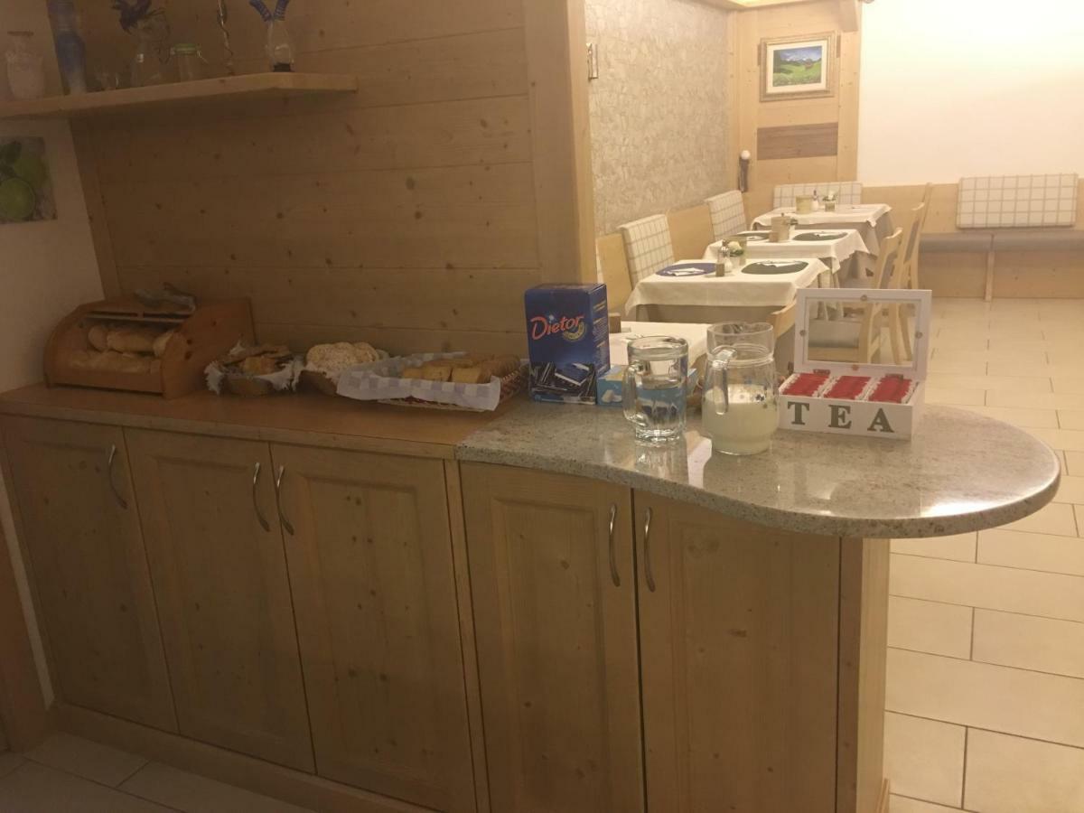Garni Festil Hotel Campitello di Fassa Eksteriør billede