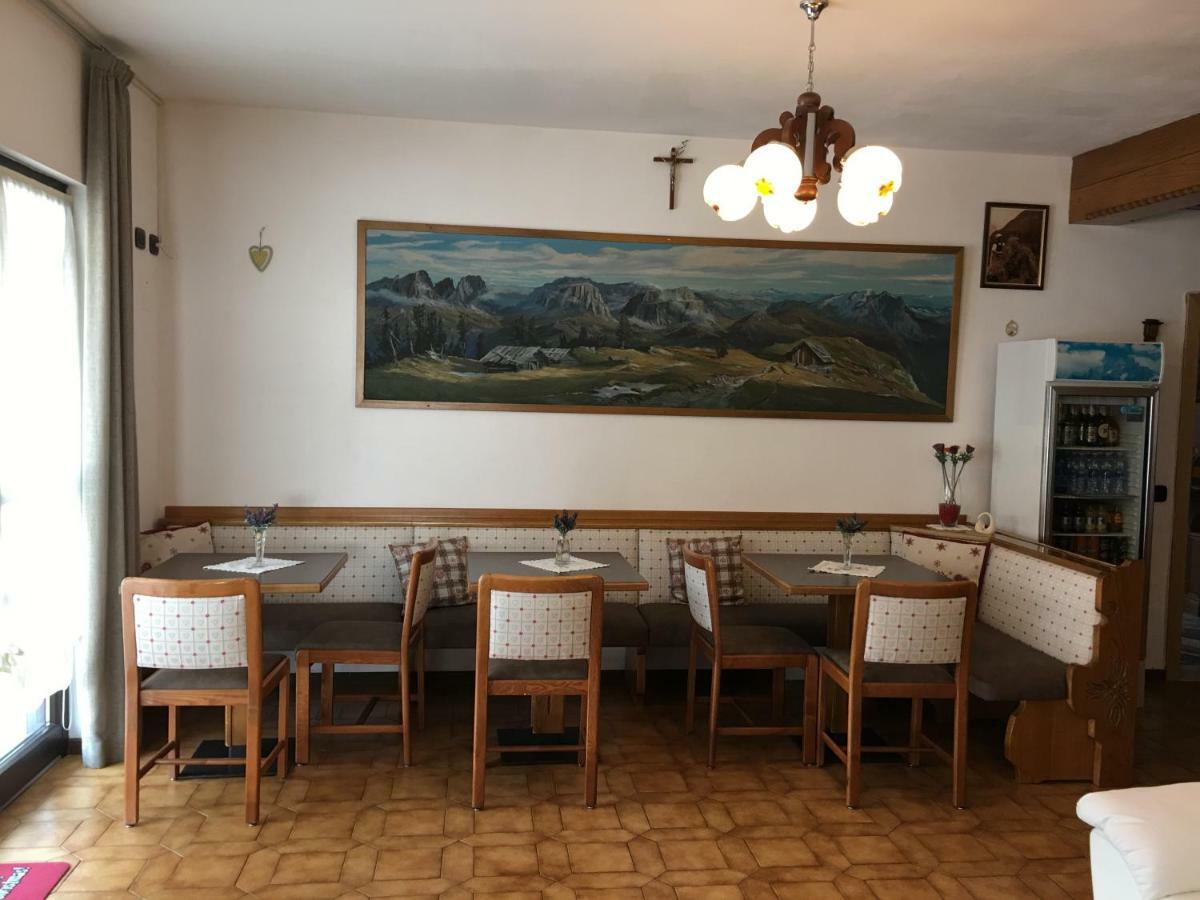 Garni Festil Hotel Campitello di Fassa Eksteriør billede