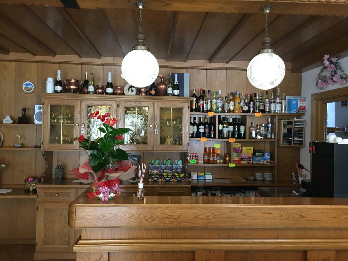 Garni Festil Hotel Campitello di Fassa Eksteriør billede